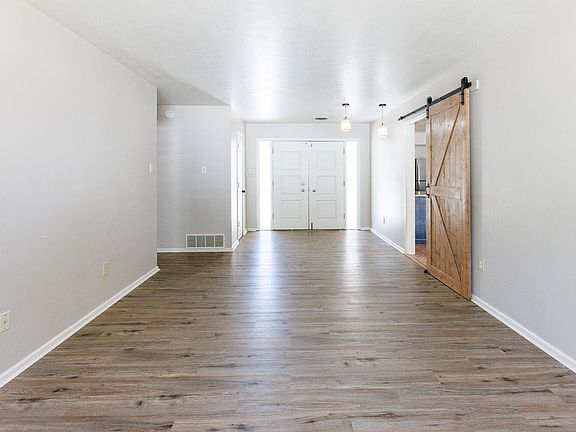 5th image of 4618 30th St