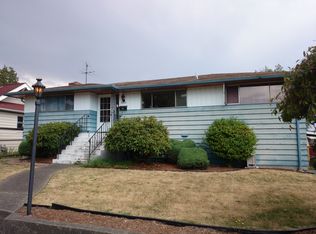 8806 30th Ave SW, Seattle, WA 98126