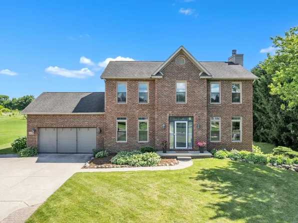 4379 Lori Lynn Ln, Whitmore Lake, MI 48189