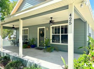 425 E Orange St, Tarpon Springs, FL 34689