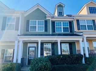 538 Georgia Way, Woodstock, GA 30188
