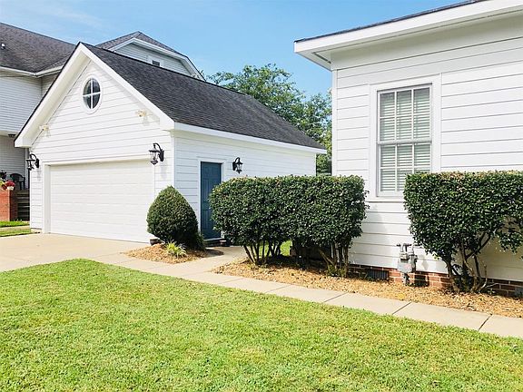 4th image of 1029 Harrell St