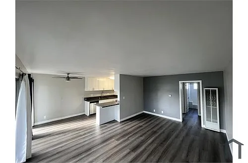 4816 August St #5 Photo 1