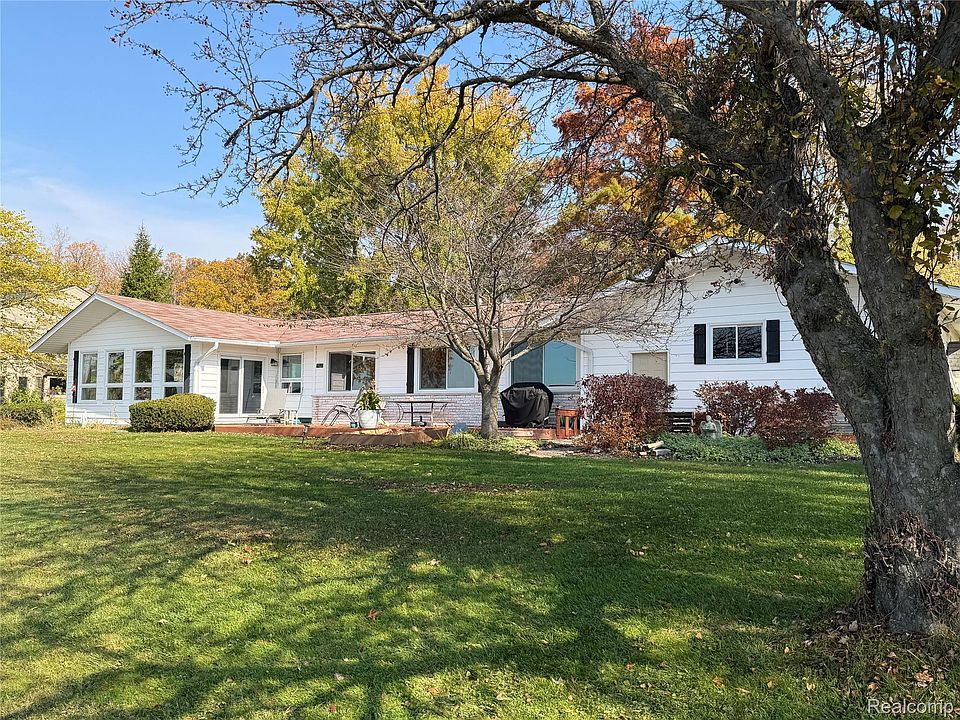 8156 Riverside Dr, photo 19