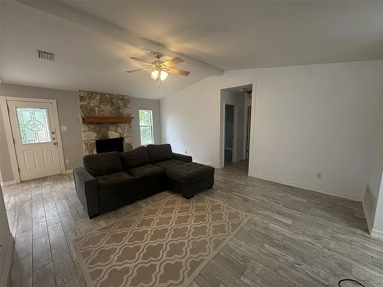 5814 Shreveport Dr — Photo 15