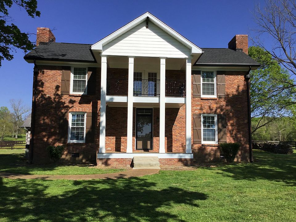 1st image of 290 Kirk Ln