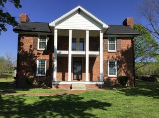 290 Kirk Ln, Gallatin, TN 37066