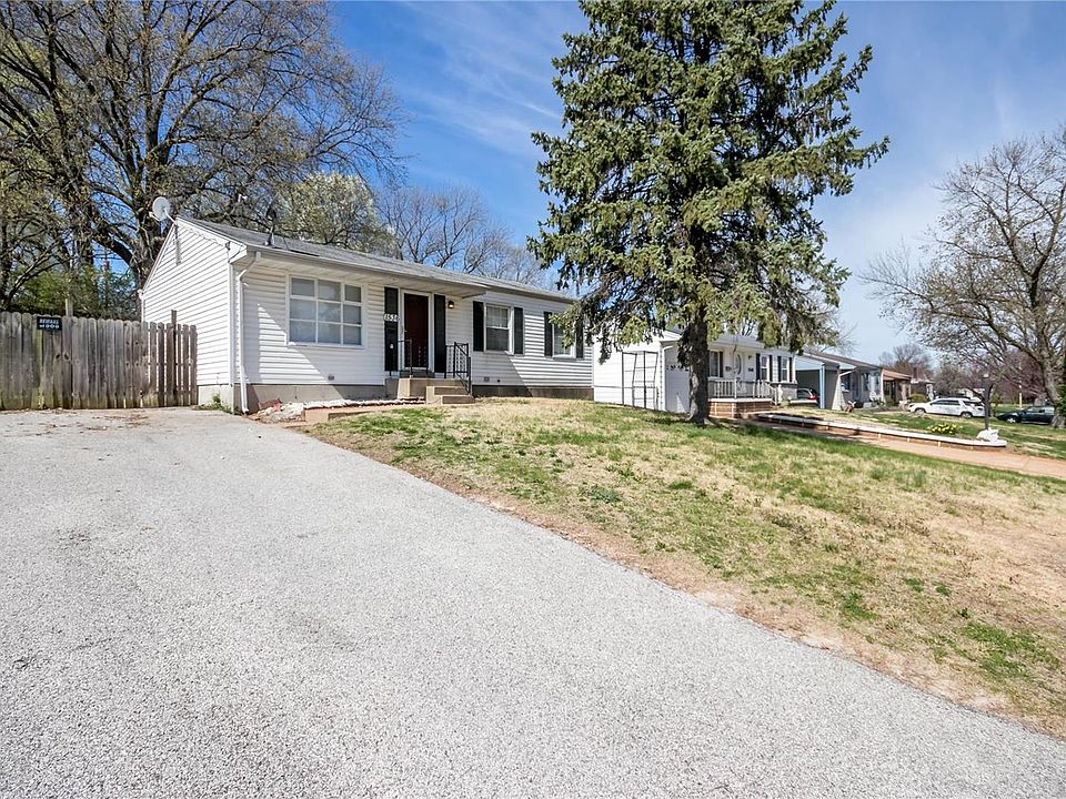 1st image of 1536 Pontmain Dr