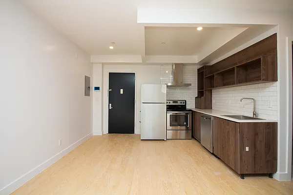 Rented by Oxford Property Group | media 17