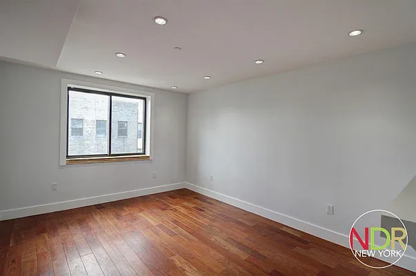 Rented by Next Door Realty NYC | media 26