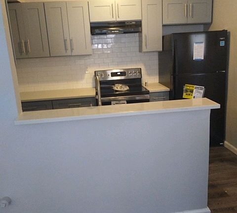 3rd image of 127 Watson Ave #A-2