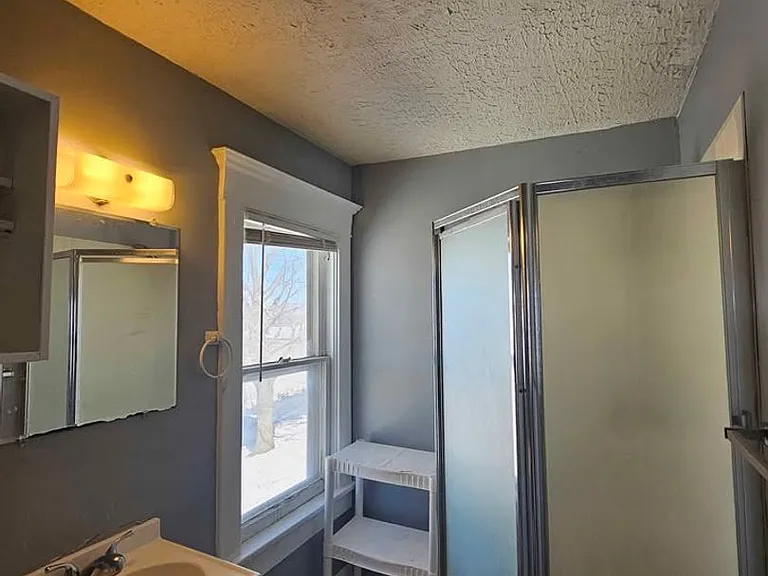 Affordable Apartment Community Comfortable Living in a Convenient Location — Photo 5