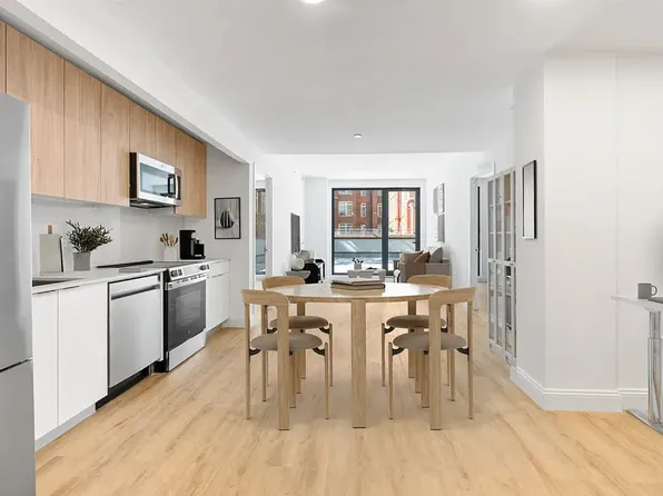 300 West 136th Street image 2 of 17