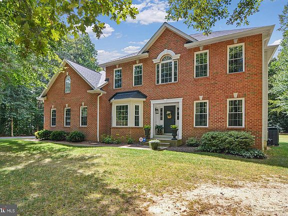 3rd image of 6155 Landsdale Pl