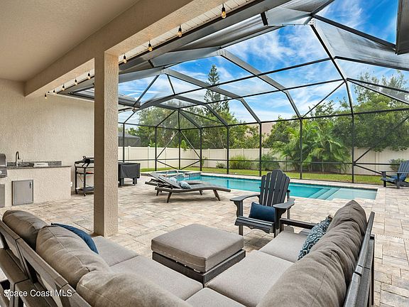 3rd image of 3711 Durksly Dr
