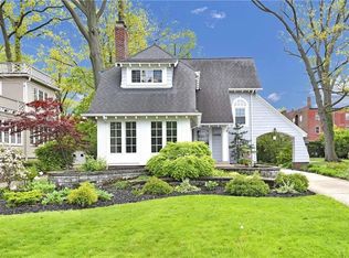 12933 Lake Ave, Lakewood, OH 44107