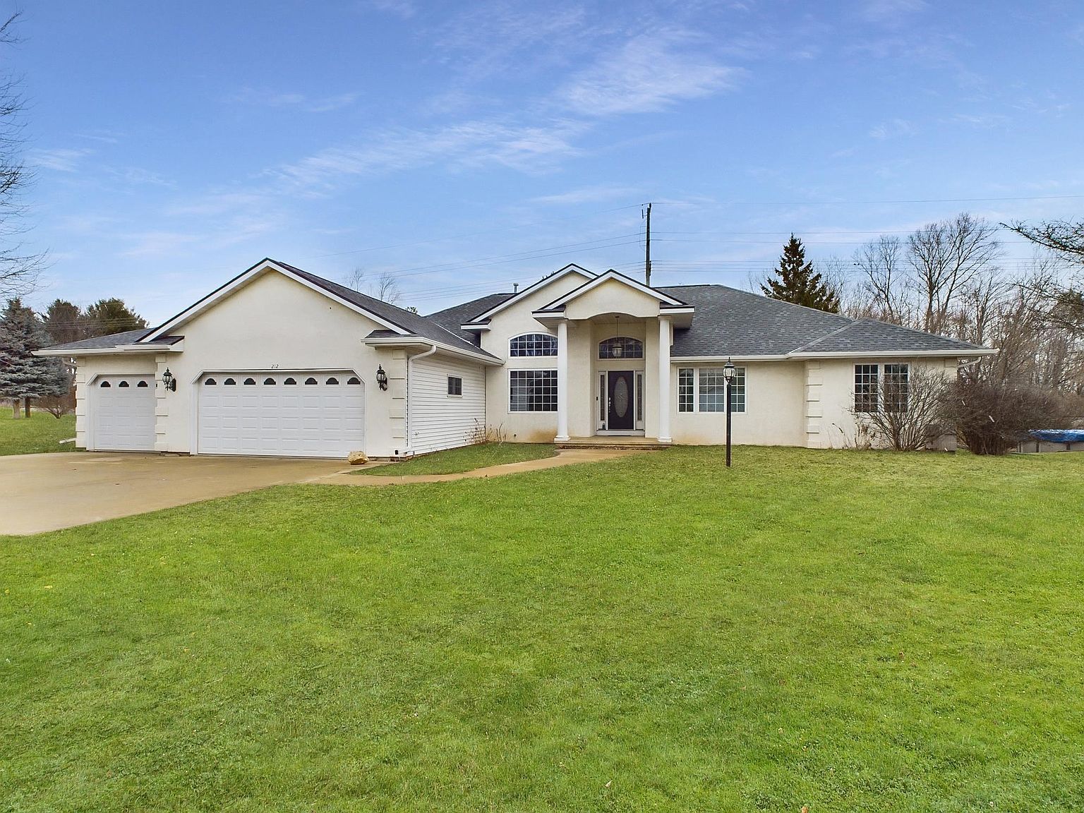 212 Brookwood Dr, Hortonville, WI 54944 Zillow