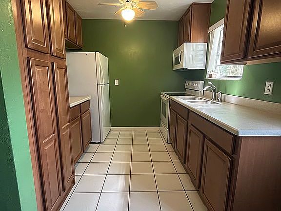 5th image of 92 Wye Dr