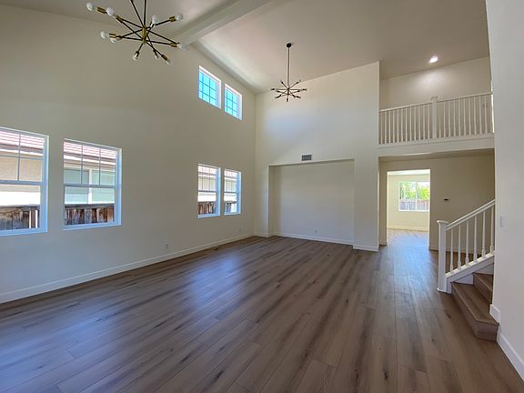 5th image of 29854 Warm Sands Dr