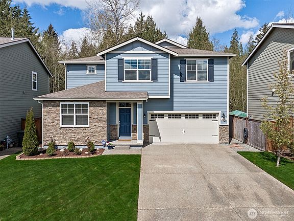2nd image of 6513 Summerwood Drive E