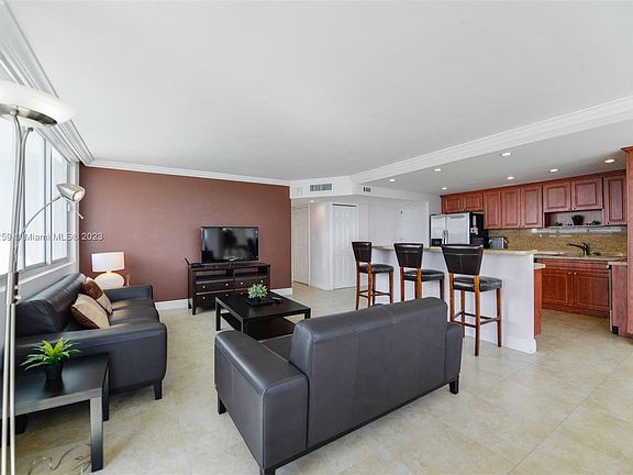 3rd image of 7135 Collins Ave APT 815