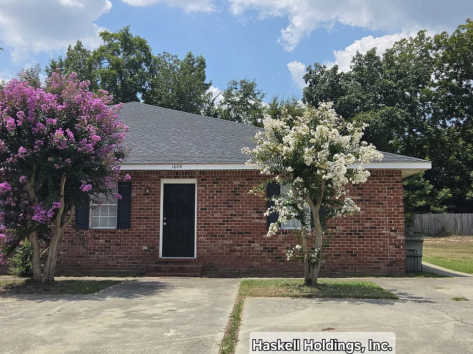 1024 Jessamine Trl