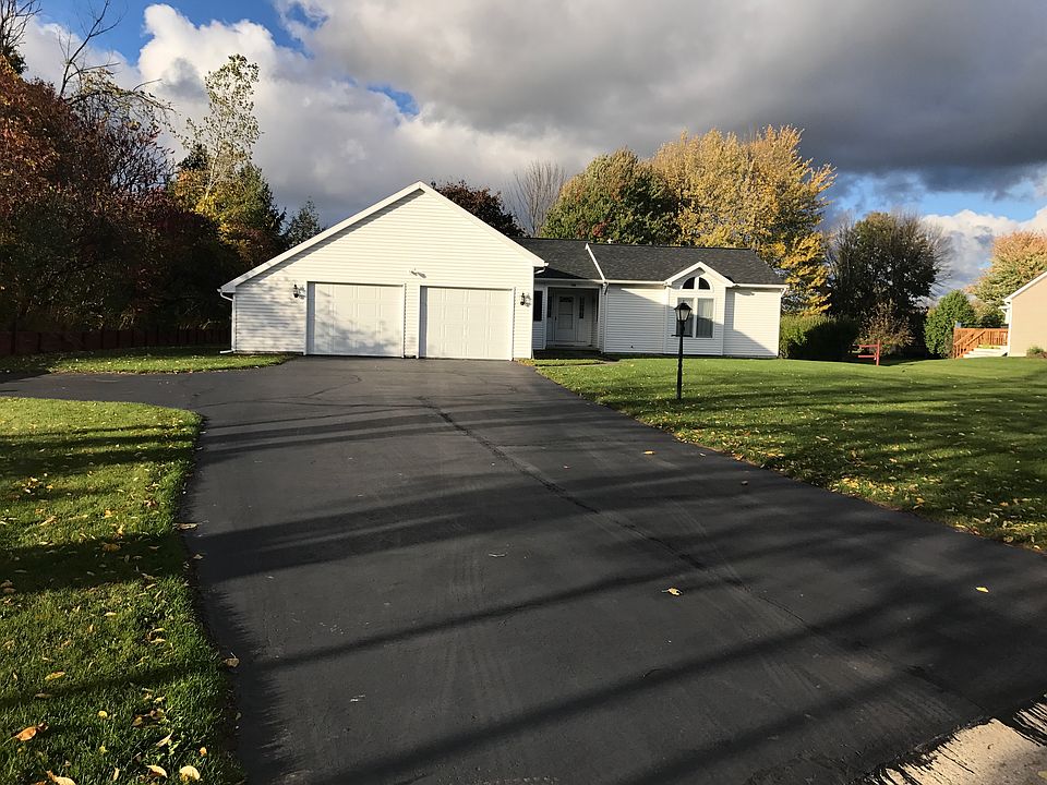 1st image of 1298 Centennial Dr