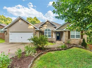 7 Brixton Ln, Bentonville, AR 72714