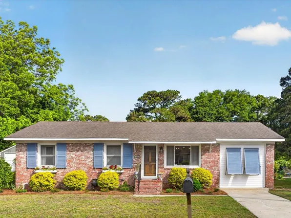 1554 Westwood Dr, Charleston, SC 29412
