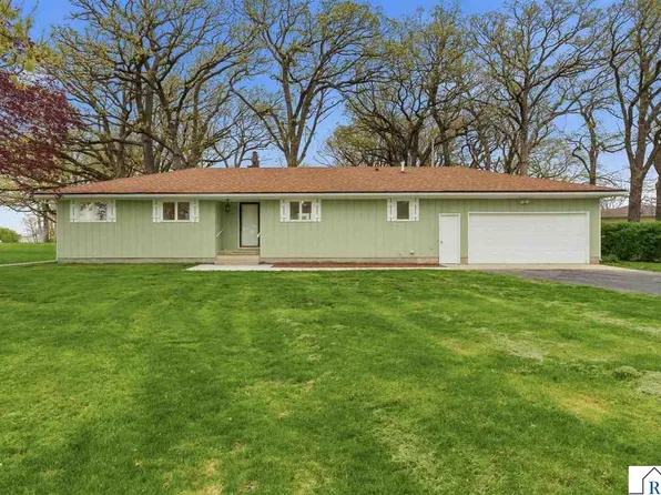 1400 Elm Ave W, Waseca, MN 56093