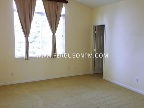 5th image of 2229 Misty Hollow Dr