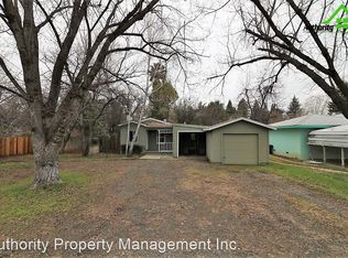 5411 E Bonnyview Rd, Redding, CA 96001