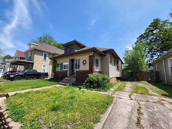 2nd image of 2222 Delmar Ave