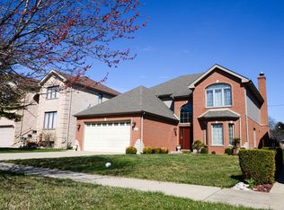 8121 Long Ave, Burbank, IL