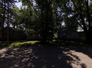 131 Joder Ave, Waterloo, IA 50701