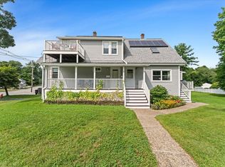 2 Snowling Rd, Uxbridge, MA 01569