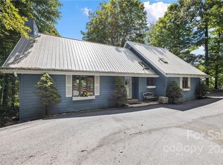 216 Hampton Gap Dr, Mars Hill, NC 28754