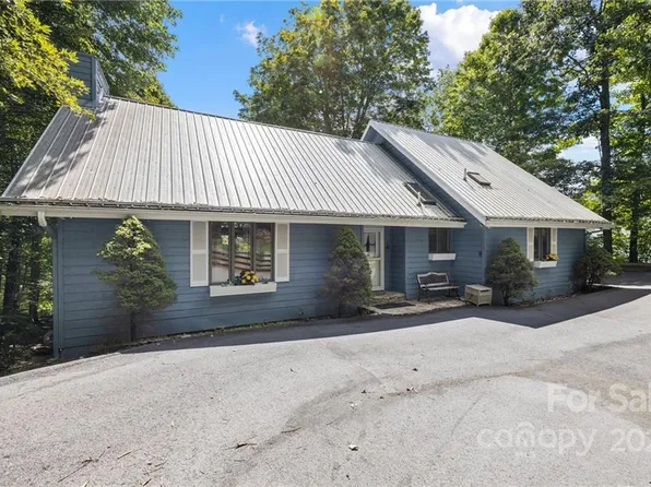 216 Hampton Gap Dr, Mars Hill, NC 28754