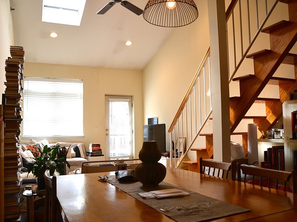 1st image of 327 Warren St APT 3F