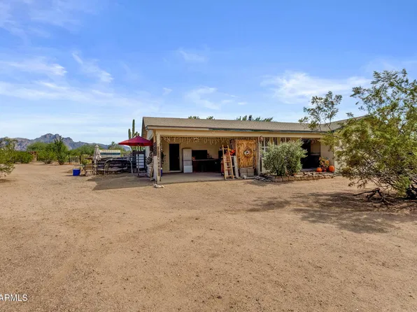 2141 N PLAZA Drive, Apache Junction, AZ 85120