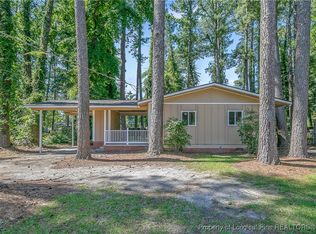 5001 Ashton Rd, Fayetteville, NC 28304