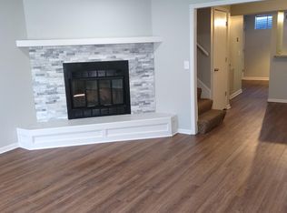 8354 Metcalf Ave, Overland Park, KS 66212