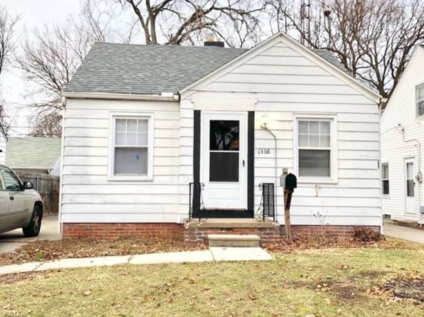 1338 Crestwood Rd