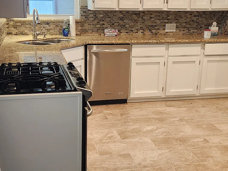 2506 Roy Cir — Photo 6