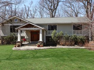 182 Locust Rd, Briarcliff Manor, NY 10510