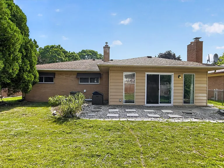 15109A Susanna St — Photo 29