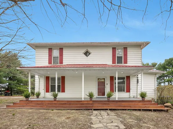 9962 Weaver Rd, Utica, OH 43080