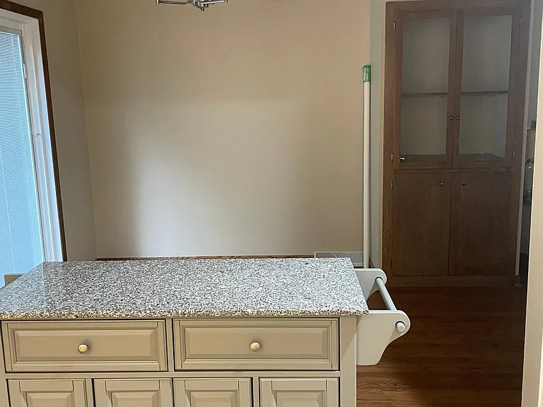 S24W22798 Morningside Dr — Photo 4