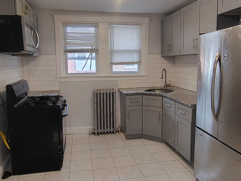 5944 Palmetto St — Photo 6