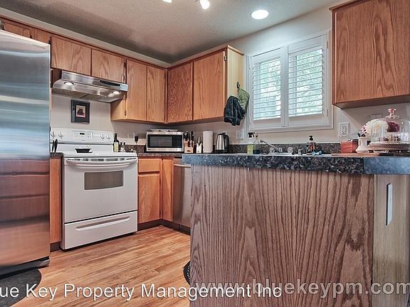 3rd image of 2406 NE 79th Ct
